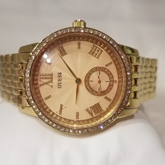 WATCH - Picture 2 of 3